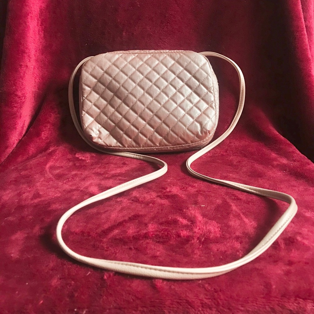 Vera Bradley Pink Purse w Adjustable Strap - Picture 2 of 4